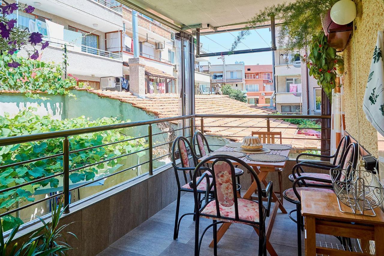 Apartment Dora Pomorie Exteriör bild